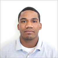 Official State Department example of an acceptable passport photo with correct head size and centering